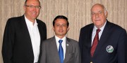 Aaron Sher (PAHF), Pablo Reyes Villatoro (Presidente, Asociacion de Hockey de Guatemala), Antonio von Ondarza (PAHF)