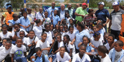 FIH President Leandro Negre with local Dominican hockey players