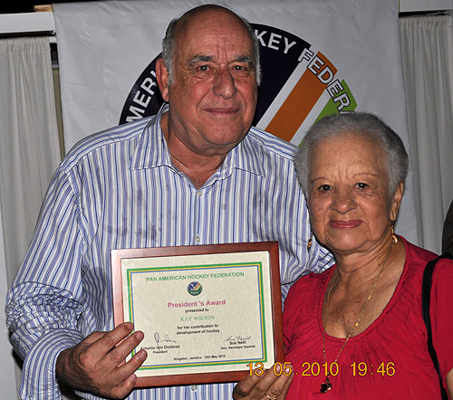 2010 PAHF Board Meeting, Kingston - President`s Award for Kay Wilson (Jamaica)