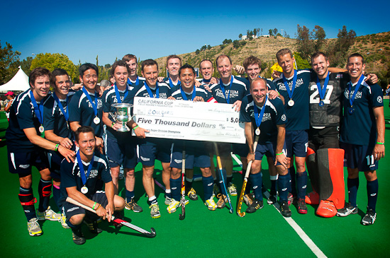 Camarillo Cougars with the $5000 winners check at Cal Cup 2011