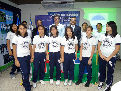 La Federacion Salvadoreña de Hockey festejó su cuarto Aniversario