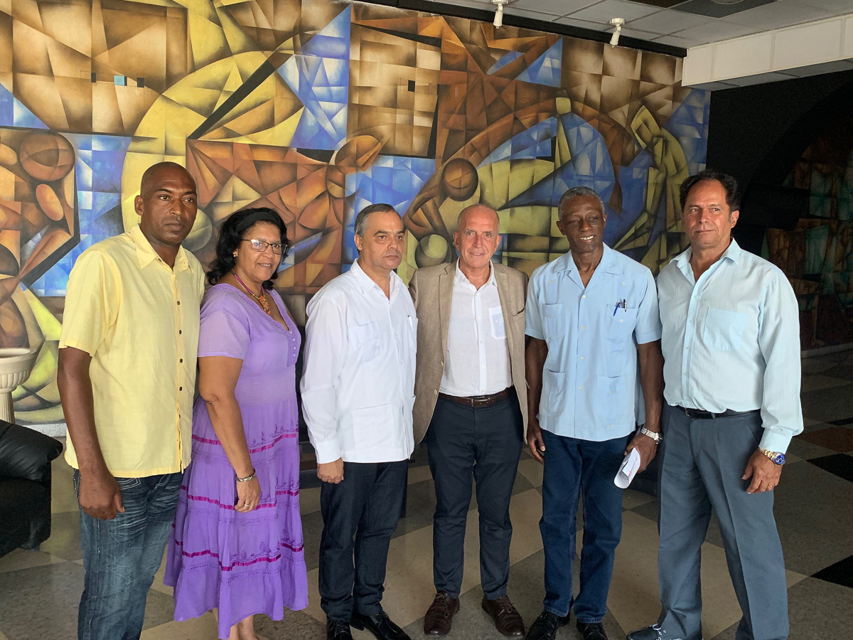 PAHF President Alberrto "Coco" Budeisky in Cuba