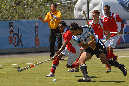 Argentina vs. Canada - Picture Yan Huckendubler